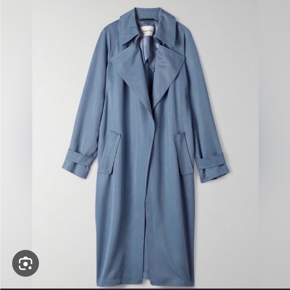 Aritzia Babaton lawson trench coat